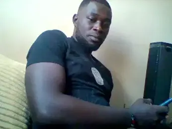 ClinDi webcam model stream image