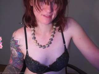 autumn-nights webcam model stream image