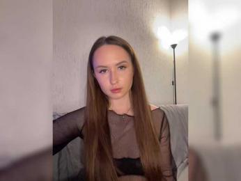 PLEELUS webcam model stream image