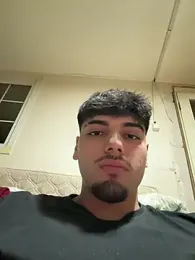 emir343475 webcam model stream image