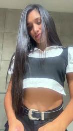 Aniescardini webcam model stream image