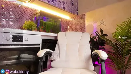 Top_Skinny webcam model stream image