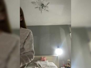 LUCKILYGIRL webcam model stream image