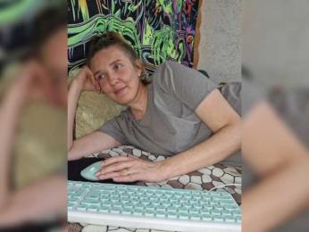 Ilona_300_metrov_ot_vas webcam model stream image