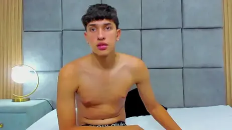 ChanellandMax webcam model stream image