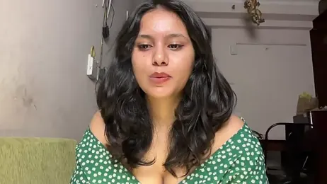 Naira_fit webcam stripchat model stream image