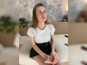 _I_123 webcam model stream image