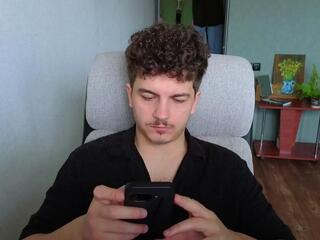 Hunter Smith webcam model stream image