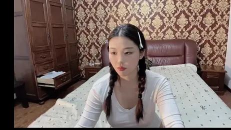 zhenzhen666 webcam model stream image