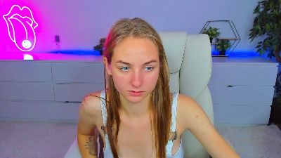 MilaAddams webcam model stream image