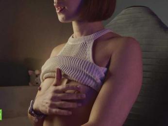 Jenniee webcam model stream image