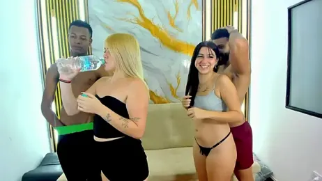 yez_hot_ggh webcam model stream image