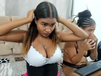 milkylove_19_ webcam model stream image