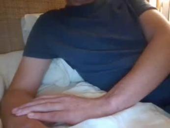 gccurious76 webcam model stream image