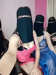 Meral1 webcam model stream image