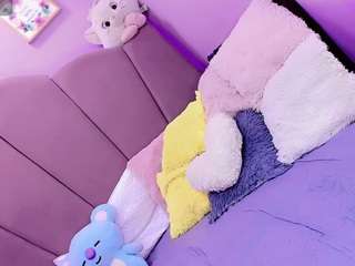 aliisson-doll webcam model stream image