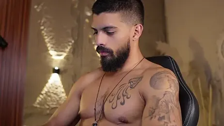 DannSaenz webcam stripchat model stream image