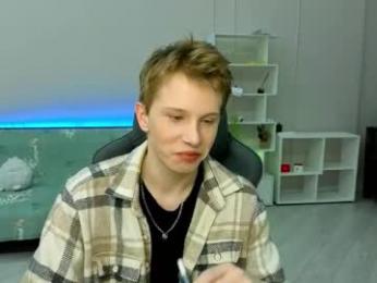 artycropp webcam model stream image