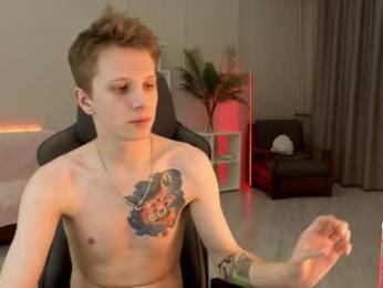 artycropp webcam model stream image