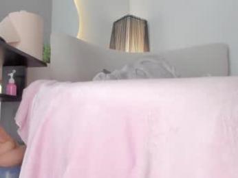 sweet_skiinny webcam model stream image