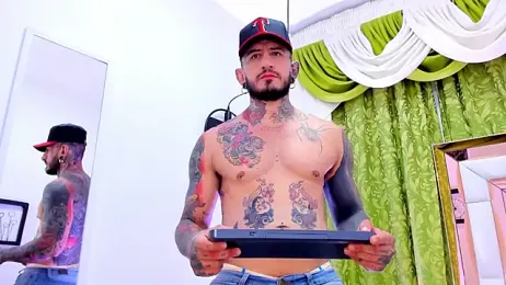 dilan_scootk_ webcam model stream image