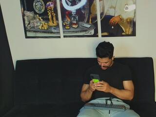 Nolan Joness webcam flirt4free model stream image