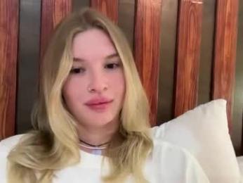 pussymoneywet webcam model stream image