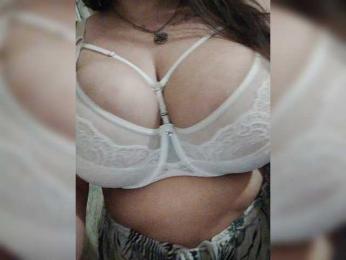 Xo4y-SeX-TpaX webcam model stream image