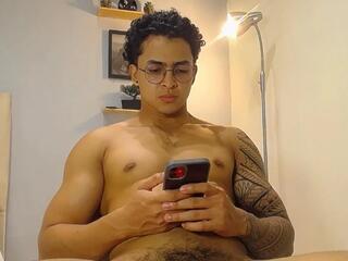 Adonis Dlh webcam model stream image