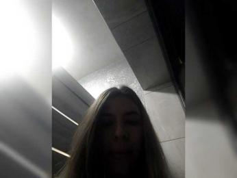 Kvitka4804 webcam bongacams model stream image