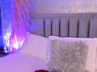 Emma Blossom webcam model stream image