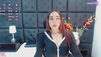 HapperTyla webcam model stream image