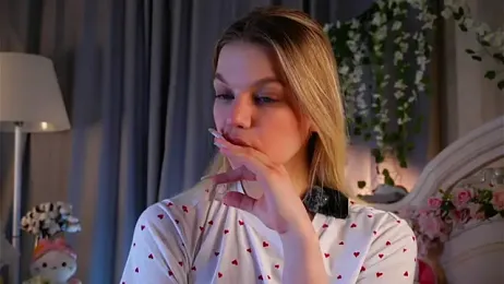 EdlinAlliston webcam stripchat model stream image