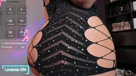 MeganDaviees webcam model stream image