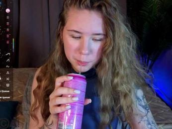 Elsiee-Cuttiess webcam model stream image