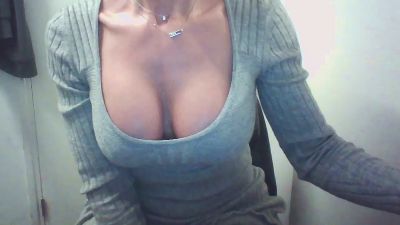 EmmaLoren webcam model stream image