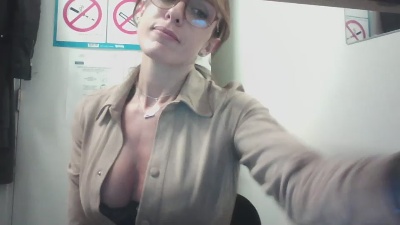 EmmaLoren webcam model stream image