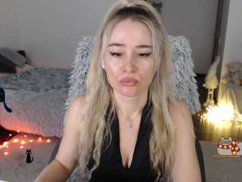 _Xyliganka777_ webcam bongacams model stream image