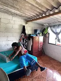 Larry-n-clouds webcam model stream image