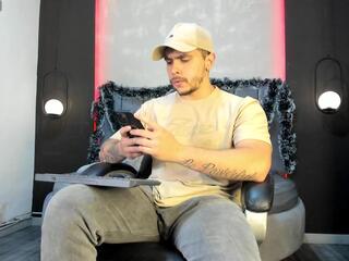 Liam Walker webcam model stream image