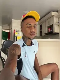 YeremiBrowm webcam model stream image