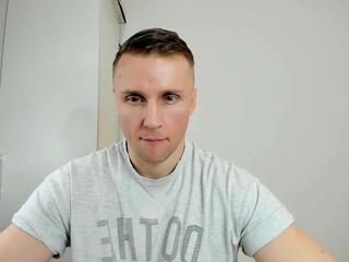 Macvay webcam model stream image