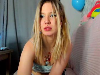 Miley webcam model stream image