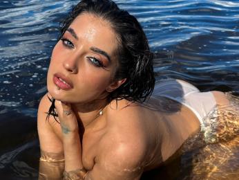 MilaBlack webcam model stream image