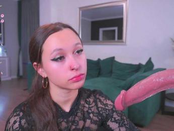 Karol-lovely webcam model stream image