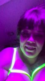 missJuicyFruity webcam model stream image