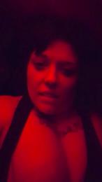 missJuicyFruity webcam model stream image