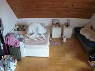 voyeurcam-julmodels-greybed-3 webcam model stream image