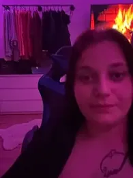 Aksinja05 webcam model stream image