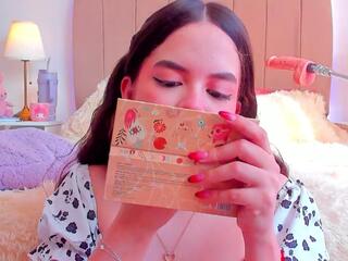 Bella Fontana webcam flirt4free model stream image